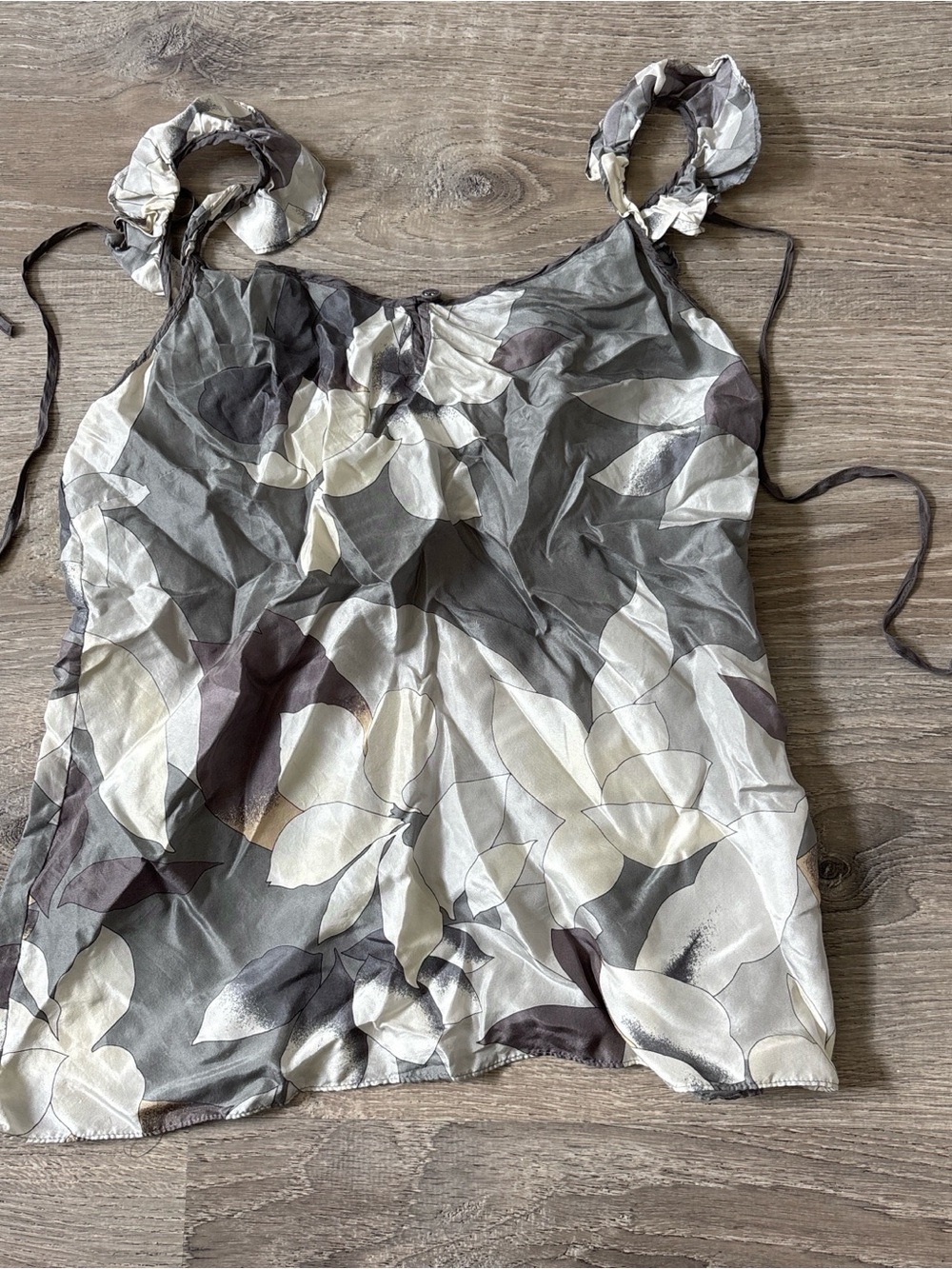 Old Navy Floral Satin Tie-Strap Cami — Gray & Cream